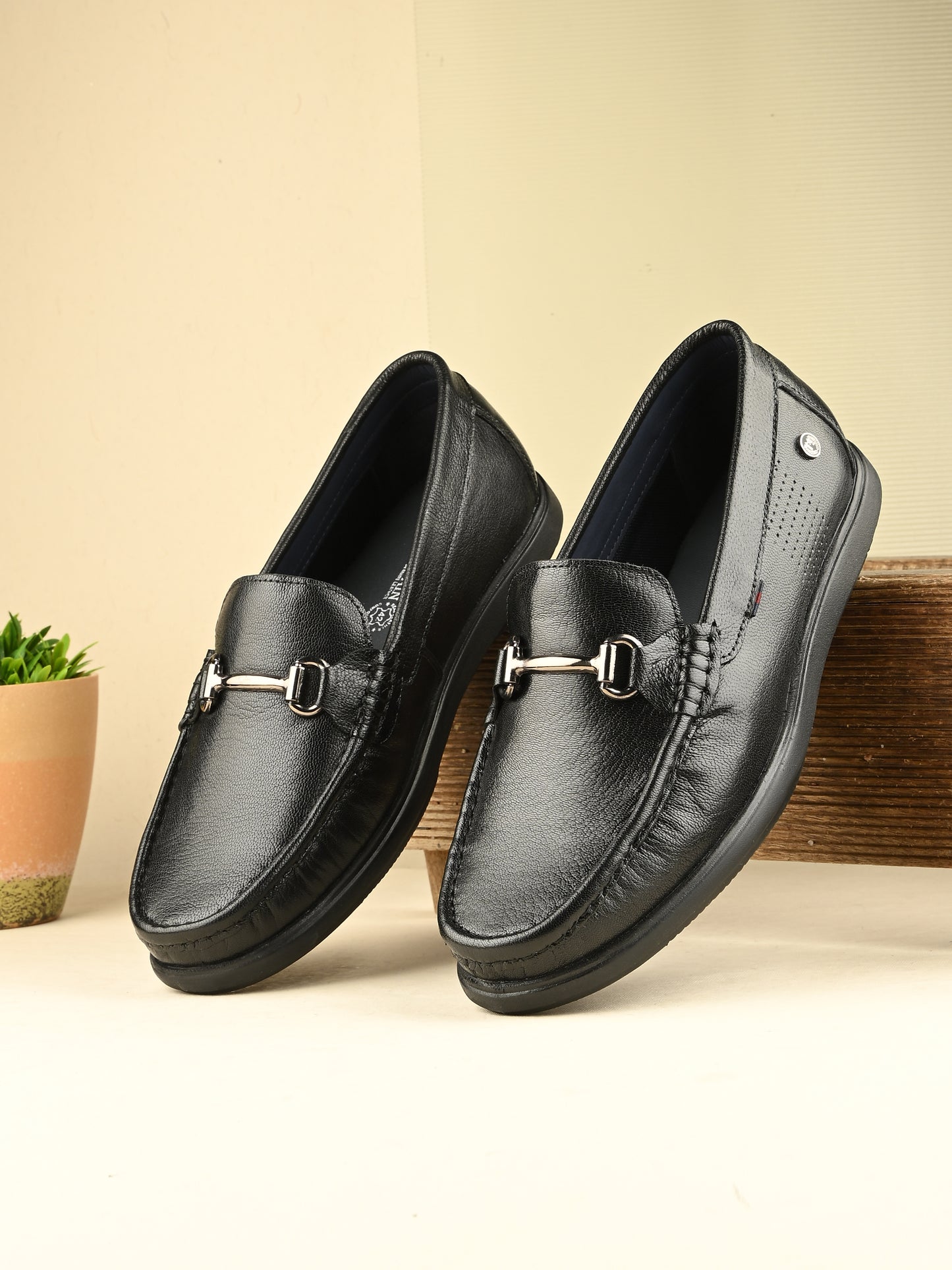 Heritage Flow Black