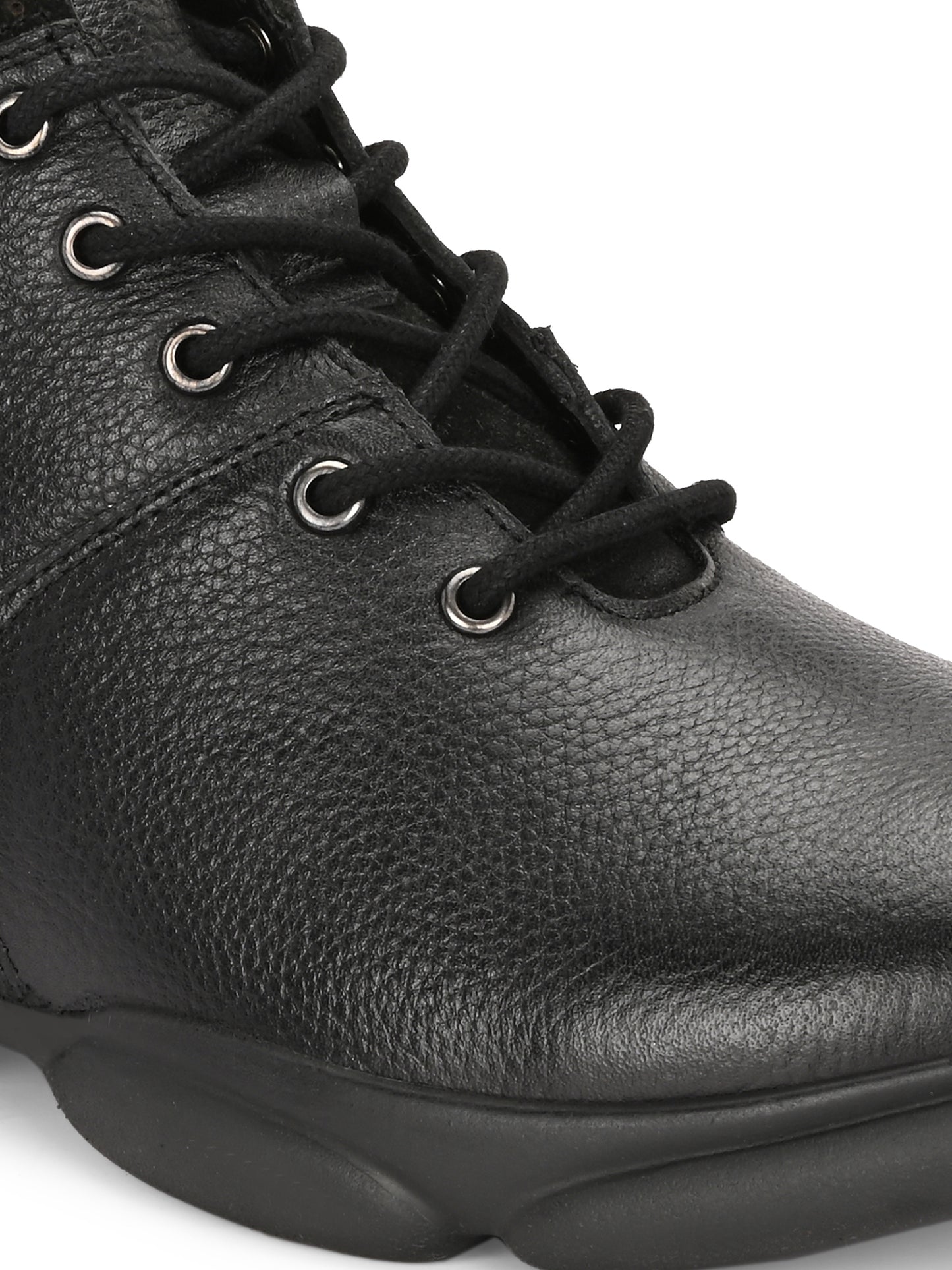 Pixel March Black