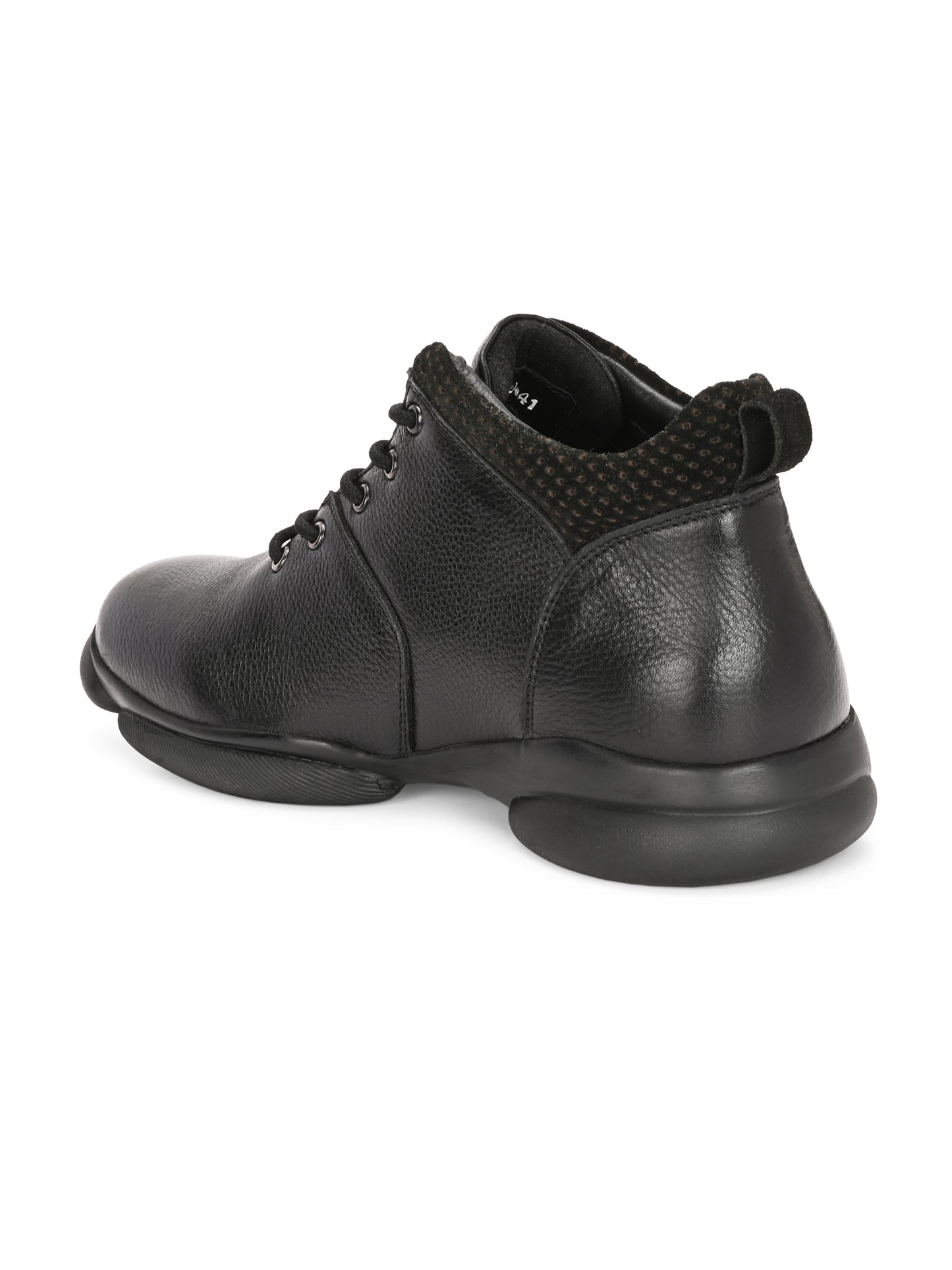 Pixel March Black